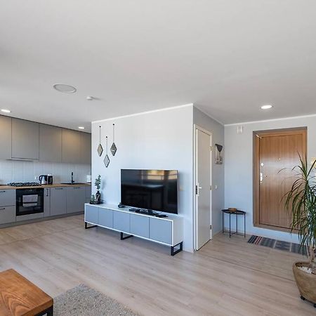 Central 2 Bd Apartment By Hostlovers Kaunas Bagian luar foto