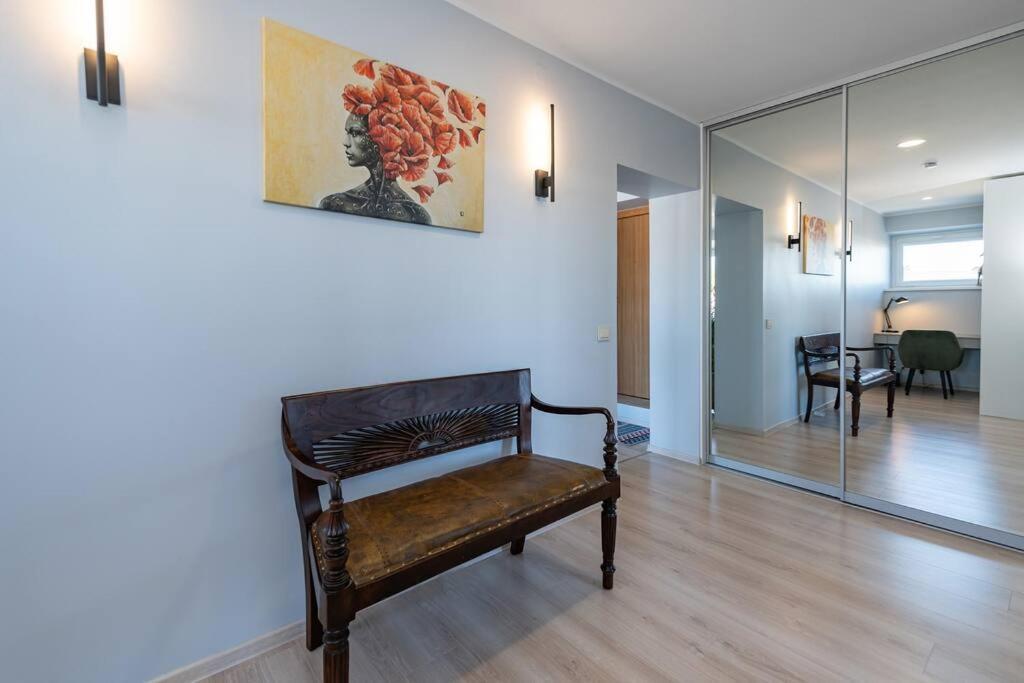 Central 2 Bd Apartment By Hostlovers Kaunas Bagian luar foto